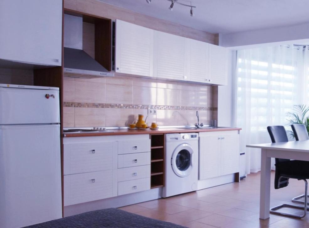Apartamento La Carihuela Τορρεμολίνος Εξωτερικό φωτογραφία