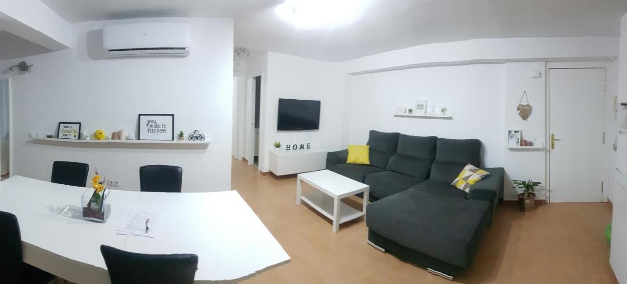 Apartamento La Carihuela Τορρεμολίνος Εξωτερικό φωτογραφία